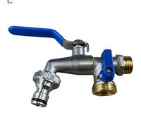 BricoLoco.com Grifo exterior doble salida con adaptador manguera. De pared. Jardín o terraza. Dos salidas o tomas para conectar manguera, lavadora, programador riego... 1/2" x 3/4” x 3/4” (1)