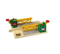 Brio Paso a nivel Magnetic Action Crossing (33750) con cierre magnético