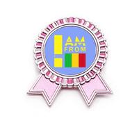 Broche de insignia de moda Art Deco con texto "I Am From Malí", color rosa, Medium, Metal