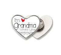 Broche de metal con diseño de corazón con texto en inglés "I'm a Grandma What's your Superpower"