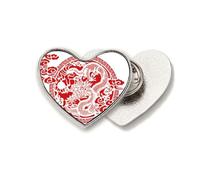 Broche de metal con diseño de dragón rojo chino y corazón
