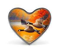 Broche de patos gansos voladores de otoño, insignia de corazón, botón, corbata, solapa, mochila, decoración para mujeres y hombres.