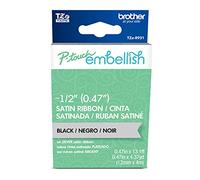 Brother P-touch Embellish TZER931 - Cinta de raso plateada con impresión negra y cinta adhesiva TZER931 - ½ pulgadas de ancho x ~ 13.1 pies de largo para usar con P-touch Embellish Ribbon & Tape