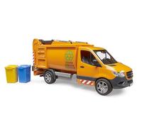 Bruder 02682 - MB Sprinter, camión de Recogida de Basura Municipal | Con 2 contenedores de basura, camión de basura, recogida de basura, juguete a partir de 4 años, 1:16