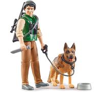 bruder 62660 - bworld guardabosques con perro pastor, rifle, prismáticos, cuchillo de caza, figura de juguete, perro