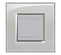 Marco cuadrado 1 elemento Living Light LNA4802KG Bticino color Gris Hielo