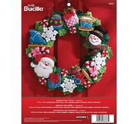 Bucilla 86363 - Kit de corona de fieltro para colgar en la pared, 15 x 15 pulgadas, juguetes de Navidad, multicolor
