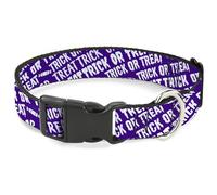 Buckle-Down Collar para mascotas, collar de perro, hebilla de plástico, collage de texto de truco o trato, color morado y blanco, 20 a 31 pulgadas, 1.5 pulgadas de ancho
