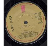 BUNNY SIGLER - LOVE TRAIN 7 INCH (7" VINYL 45) UK PHILADELPHIA INTERNATIONAL 1974