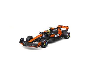 Burago Coche teledirigido McLaren 1:24, 2.4 GH.z, Radiocontrol, Cargador USB, Cuerpo de Metal, Lando Norris, Naranja, Colección, Licencia Oficial McLaren, +8 años (78410)
