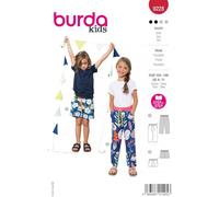 burda Pantalones versátiles de corte de papel para niños #9228, talla 104-146
