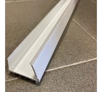 Burlete aislante para puerta de caucho flexible.Color BLANCO con 4 láminas de PVC gofrado que aseguran una máxima protección y súper aislamiento 100cm. Anti-ruido,anti-polvo,anti-insectos.