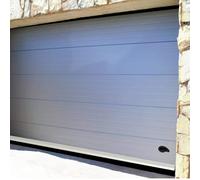 Burlete aislante para puertas de garaje 305 color BLANCO. Perfil en aluminio, fijación con tornillos. Flecos de NYLON aislantes de 35mm anti-ruido, anti-polvo, anti-insectos