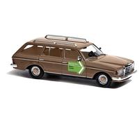 Busch 46816 - 1/87 / H0 Mercedes-Benz W123 Modelo T Accionamiento Eléctrico