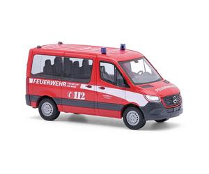 Busch 53467MB Sprinter Base Corta Rueda / Cubierta Plana, Bombero, H0 Nuevo 2025