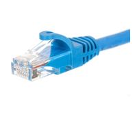 Cable de conexión RJ45, cubierta moldeada Netrack, UTP cat. 5e, 0,25 m azul
