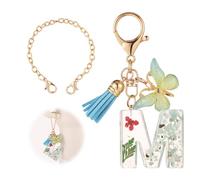 Cadena de Botellas para Tazas Stanley, Lindos Dijes de Letras para Taza Stanley con Accesorios de Mariposa y Borla Accesorios para Vasos Compatibles con Taza Stanley de 40 oz (M)