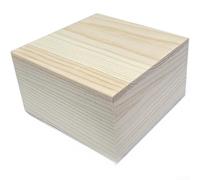 Caja de madera de pino hecha a mano con cierre de bayoneta para asegurar joyas y pequeños objetos de valor en un diseño minimalista (13 x 13 x 6,5 cm)