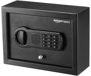 Caja fuerte para muebles Amazon Basics con cerradura electrónica programable, 30 x 22 x 11 cm, negra