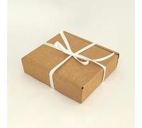 Cajas de Cartón E-Commerce,muy resistentes,20 Unidades.Incluye 20 Hojas de Papel Seda, 22 Metros de Cinta de Satén, 20 Etiquetas Adhesivas y Viruta de Papel Kraft. Ideal para Regalos y Envíos.