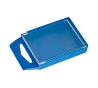 Cajita de plástico, dimensiones 52mm x 70mm x 14mm, ideal para almacenamiento de pequeños objetos y organización.