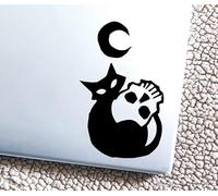 Calcomanía de vinilo con diseño de gato negro jugando con esqueleto de calavera oscura gótica para parachoques de coche, camión, camioneta, SUV, ventana, pared, barco, vasos, laptop o cualquier superficie lisa, 4 x 3 pulgadas