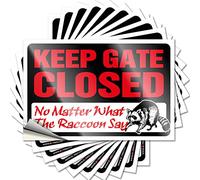 Calcomanías divertidas para coche, mantener la puerta cerrada, no importa lo que diga el mapache, 10 calcomanías divertidas de Halloween para coche (6 x 9 cm)