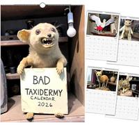Calendario de pared 2026 de mala taxidermia, extraño, grosero e hilarantemente horrible, calendario de fotos divertidas de animales fallados, humor oscuro para decoración del hogar, regalos de broma