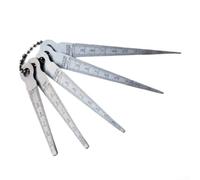 Calibradores triangulares de acero inoxidable de 1 mm y 10 mm emparejados con regla cónica para una evaluación constante del grosor en la fabricación