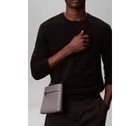 Calvin Klein Emblem Emboss Sling Bag Charcoal Gray Talla: OS | Bolsos Outlet | Hombre | Negro