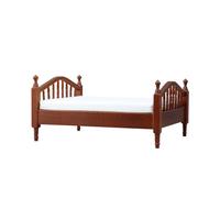 Cama de madera para casa de muñecas con ropa de cama de tela, diseño de estilos europeos, figura de cama doble para escena en miniatura de 1/12 pulgadas, cama en miniatura