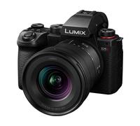 Panasonic Lumix S5II + S 20-60MM F3.5-5.6 MILC 24,2 MP CMOS 12000 x 8000 Pixeles Negro