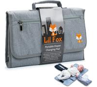 Cambiador de bebé de Lil Fox. Portátil para bolsa de pañales o almohadilla de mesa. Regalos de ducha con una sola mano, artículos esenciales para recién nacidos, bloque de cosas unisex, color gris