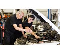 Cambio de kit de distribución aceite filtro bomba de agua y revisión pre-ITV