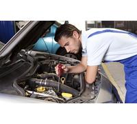 Cambio del kit de distribución completo bomba de agua aceite y filtro más revisión pre-ITV