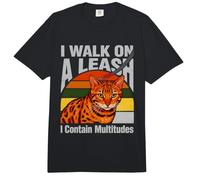 Camino con Una Correa Contengo Multitudes Gato Comfort Colors Adult Heavyweight T-Shirt