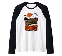 Camión de Calabaza bajo la Luna de Cosecha Camiseta Manga Raglan