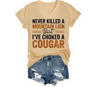 Camiseta con cuello en V «Never Killed A Mountain Lion But I've Choked A Cougar», Marrón amarillo claro, XXL