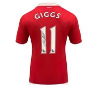 Camiseta del Manchester United de la temporada 2010 firmada por Ryan Giggs