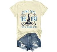 Camiseta divertida de Halloween con texto en inglés "Some Days I Just Have to Put On The Hat", Amarillo cremoso, L