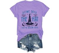 Camiseta divertida de Halloween con texto en inglés "Some Days I Just Have to Put On The Hat", morado claro, L