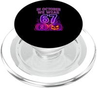 Camiseta In October We Wear Pink 6 7 Meme Halloween PopSockets PopGrip para MagSafe