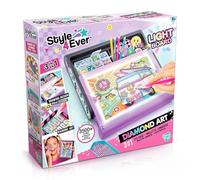 Canal Toys - Style 4Ever - Maletín de Arte con Diamantes y Luz LED - Pizarra Luminosa con Posters, Pegatinas de Diamantes, +3500 diamantes, Lápices de Colores - Diamond Art LED Case - OFG300
