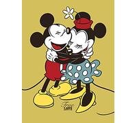 Canvas Pyramid International Mickey and Minnie True Love 30X40