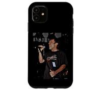 Carcasa para iPhone 11 Bruce Dickinson Live of Iron Maiden por Dick Barnatt