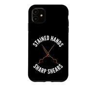 Carcasa para iPhone 11 Hairstylist Stained Hands Sharp Shears Cosmetologist