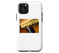 Carcasa para iPhone 11 Pro Adam Green Jacket Full of Danger Tour por Andy Willsher