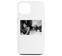 Carcasa para iPhone 13 Leyenda afrobeat de Fela Kuti en Londres por AJ Barratt