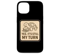 Carcasa para iPhone 13 Yes It's Still My Turn Funny Slow Turtle Jugando Juegos de Mesa