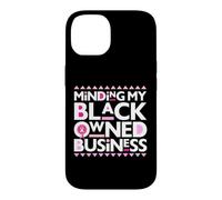 Carcasa para iPhone 14 Minding My Own Black Business Apoyando el Cáncer de Mama Rosa